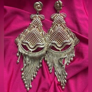 Elegant Gold Chandelier Earrings